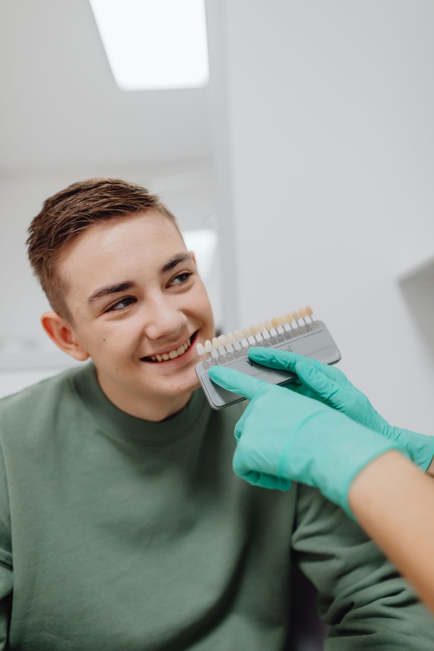 Shade guide used to plan teeth whitening